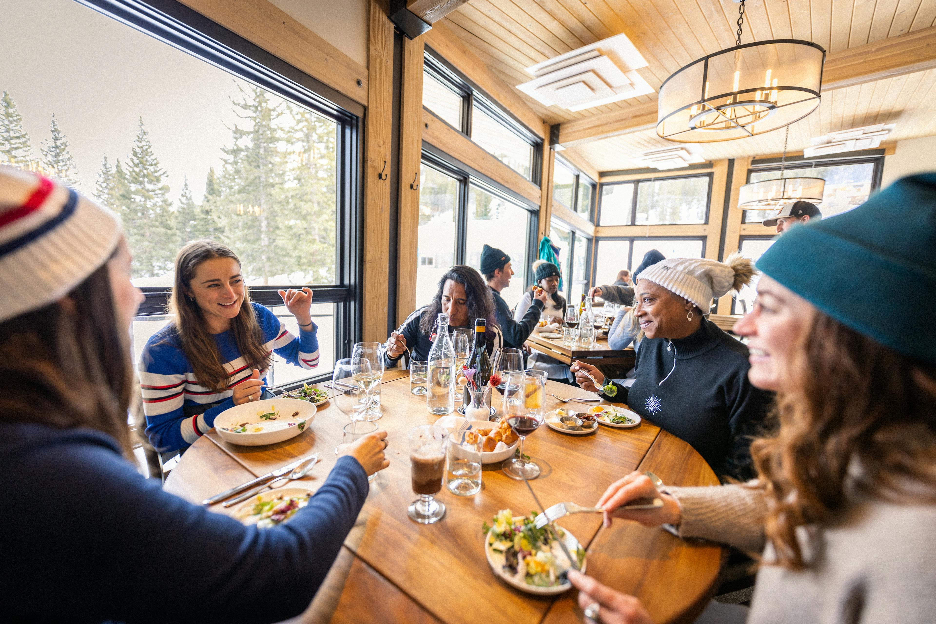 Casual & Cozy Eateries
