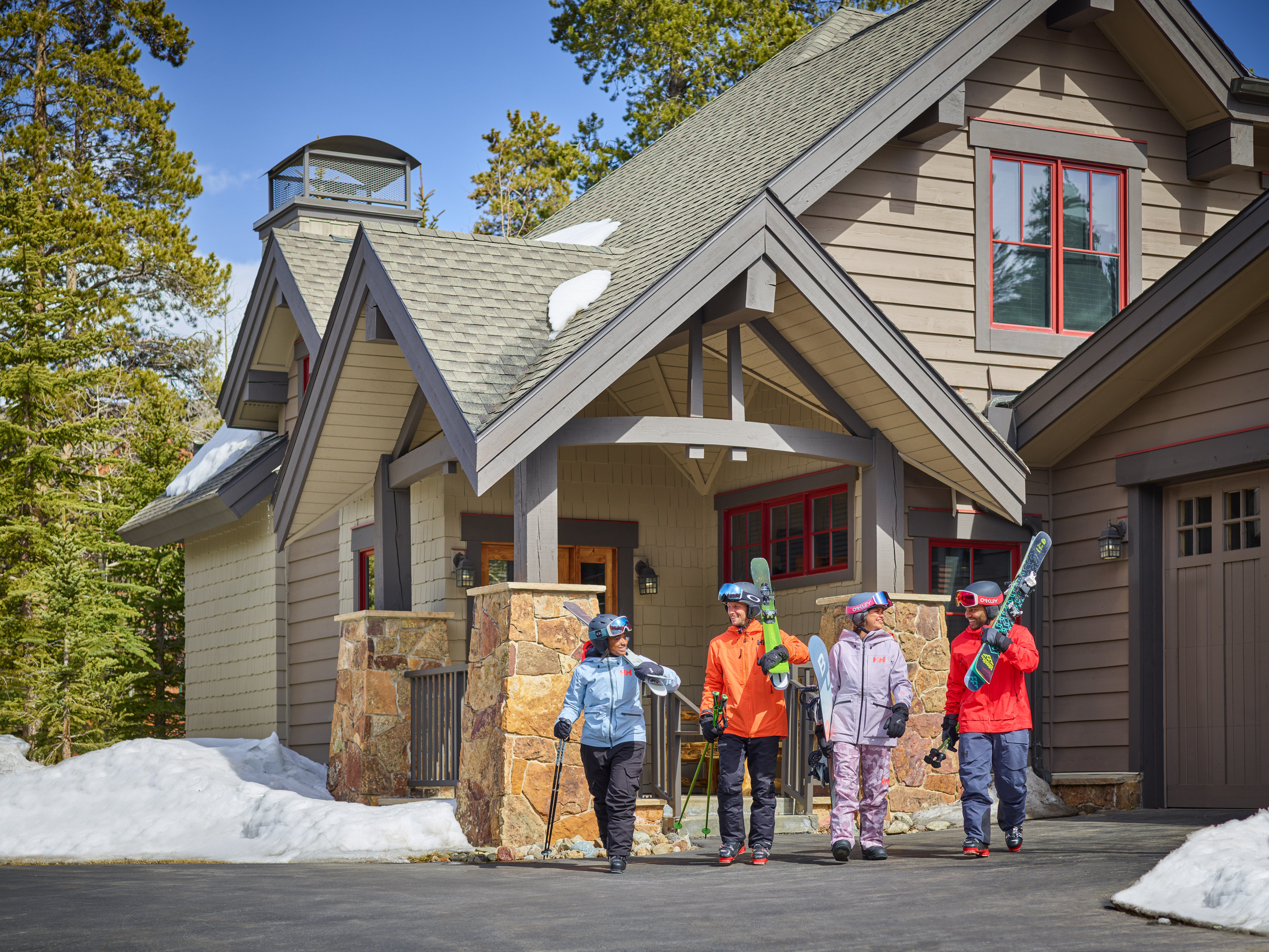 Default description for the image