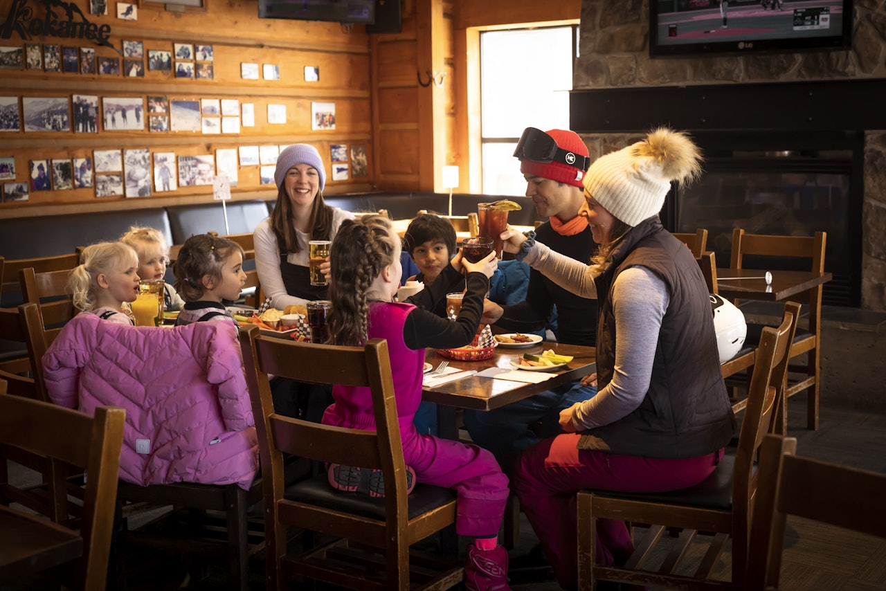 Default description for the image