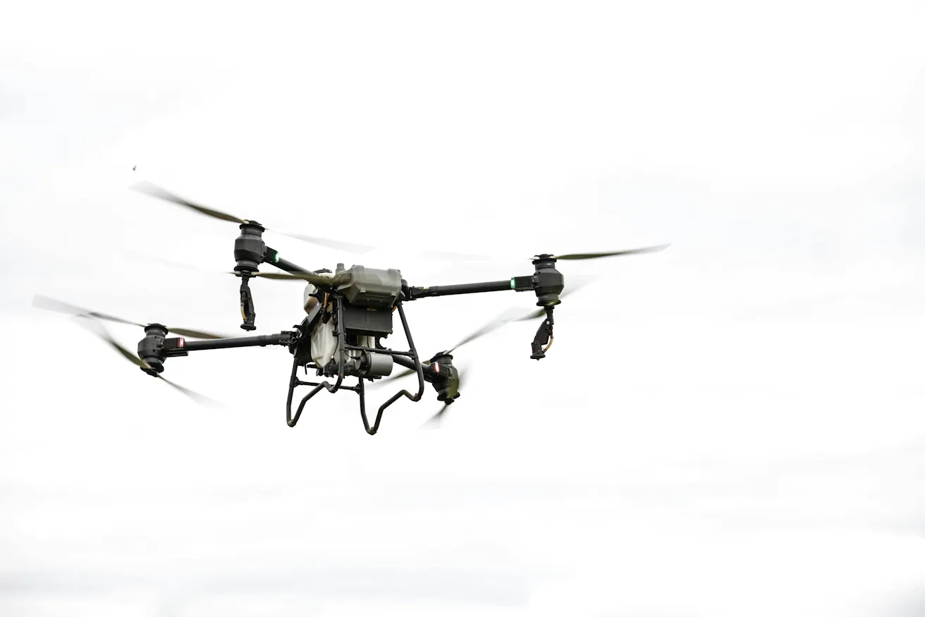 Revolusi Efisiensi: Mengapa LiDAR pada Drone Adalah Masa Depan Pemetaan Tambang