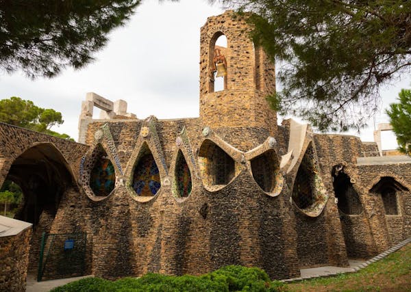 Guell Crypt