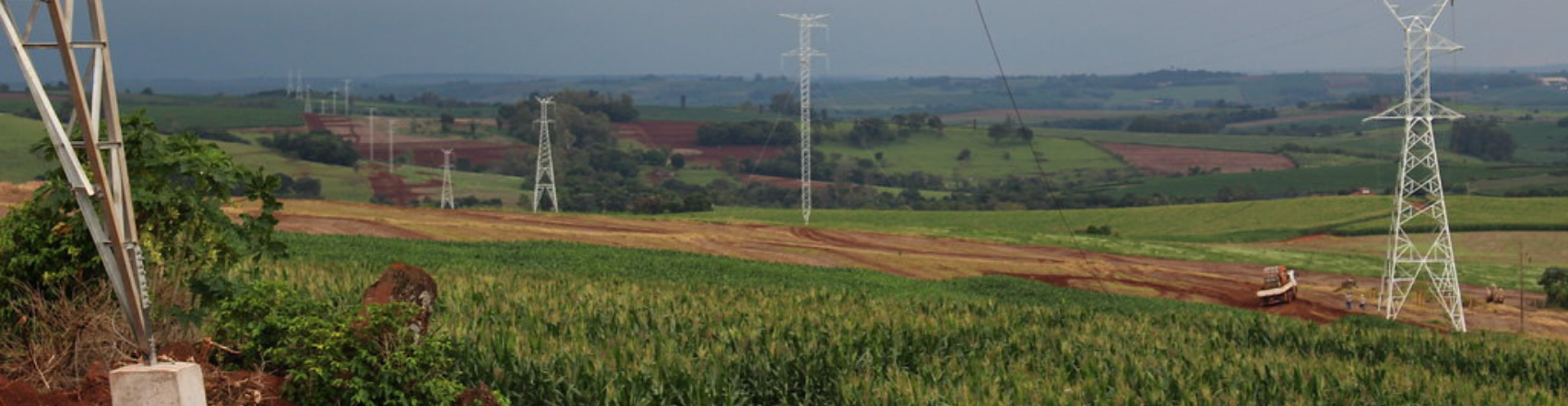 Torre de energia em Umuarama. 