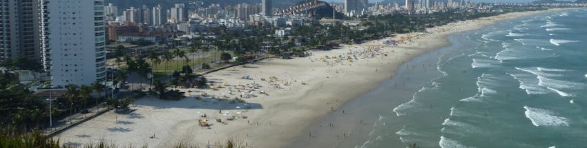 Vista aérea de Guarujá em São Paulo.