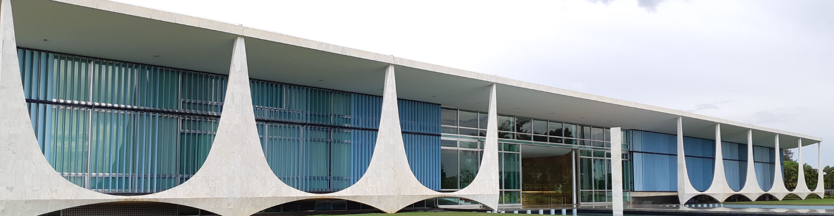 Fachada do Palácio da Alvorada.