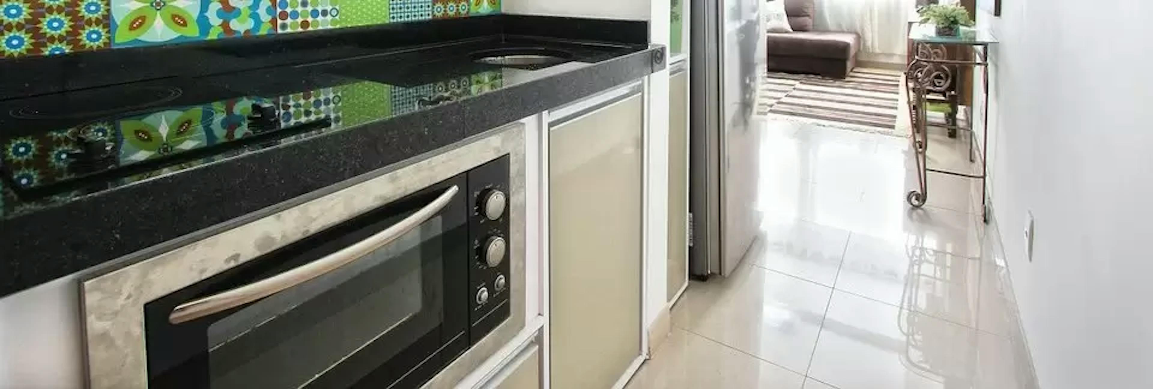 Tips for Cleaning Ovens