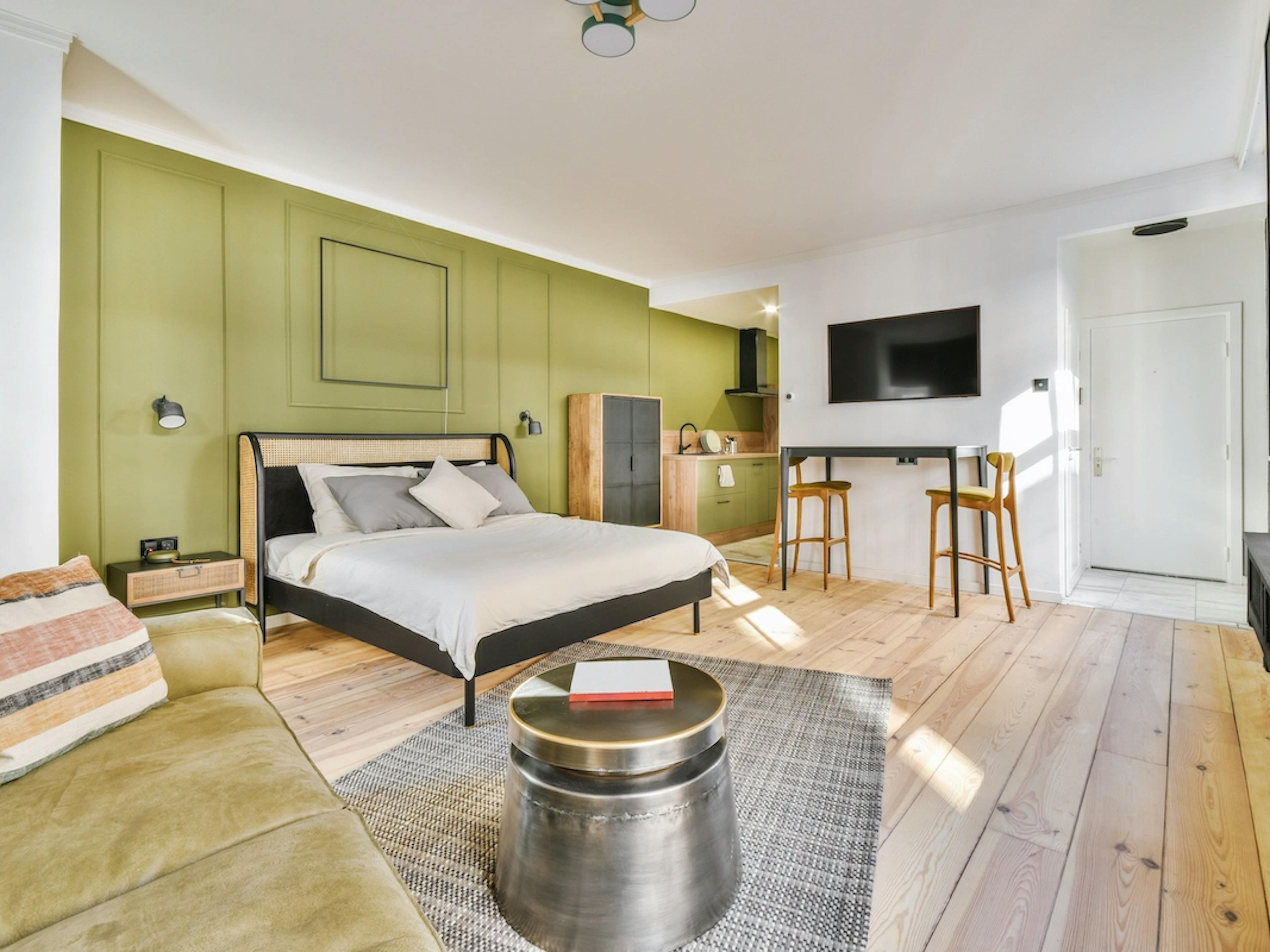 Sundays & Bank Holidays: A Plan Smart Guide to Cleaning Surcharges