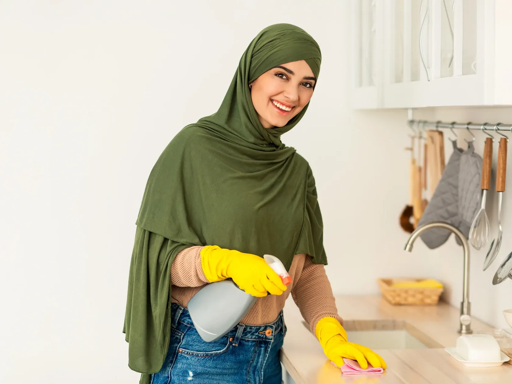 How to Clean Your Home Efficiently (Without Losing Your Weekend)