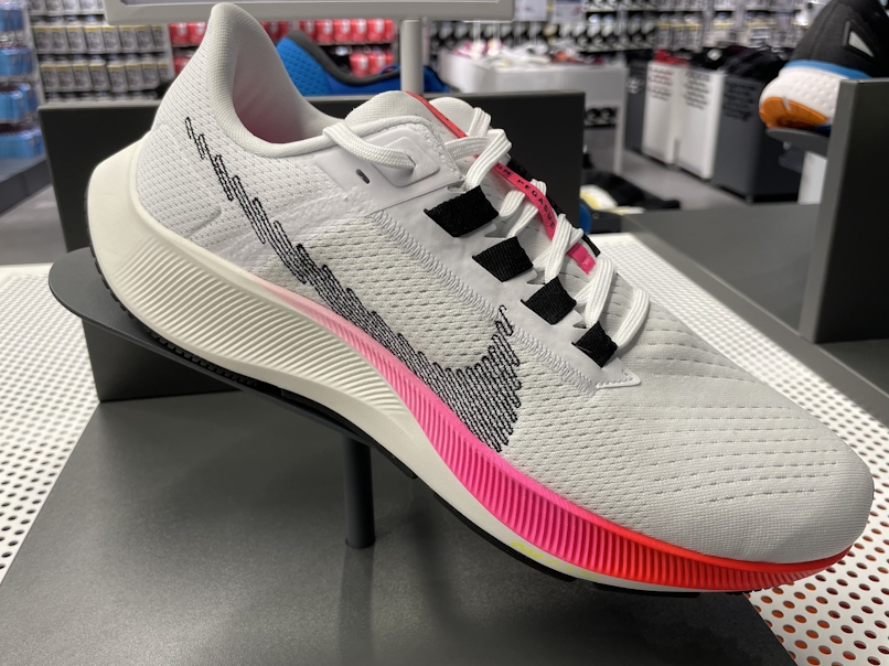 Best Shoes for Delivery Drivers - Nike Air Zoom Pegasus 38