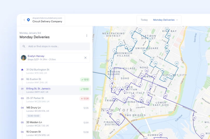 Circuit for Teams allows you to track your drivers in real-time, see all successful or failed deliveries, and plan routes for multiple drivers