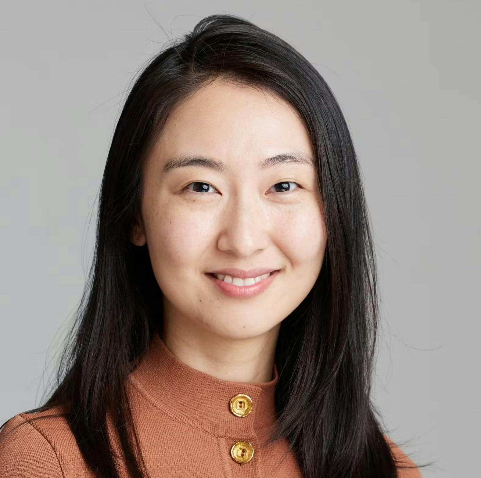 Dr Ludi Ge, Consultant Dermatologist