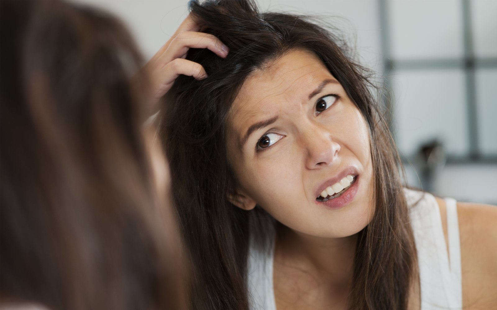 grattage cuir chevelu giphar