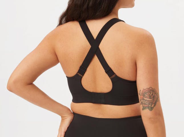 Girlfriend Collective Topanga Halter Sports Bra for Women, High Neck Yoga  Low Impact Crop Tank Top, Earth, XX-Small : : Clothing, Shoes &  Accessories