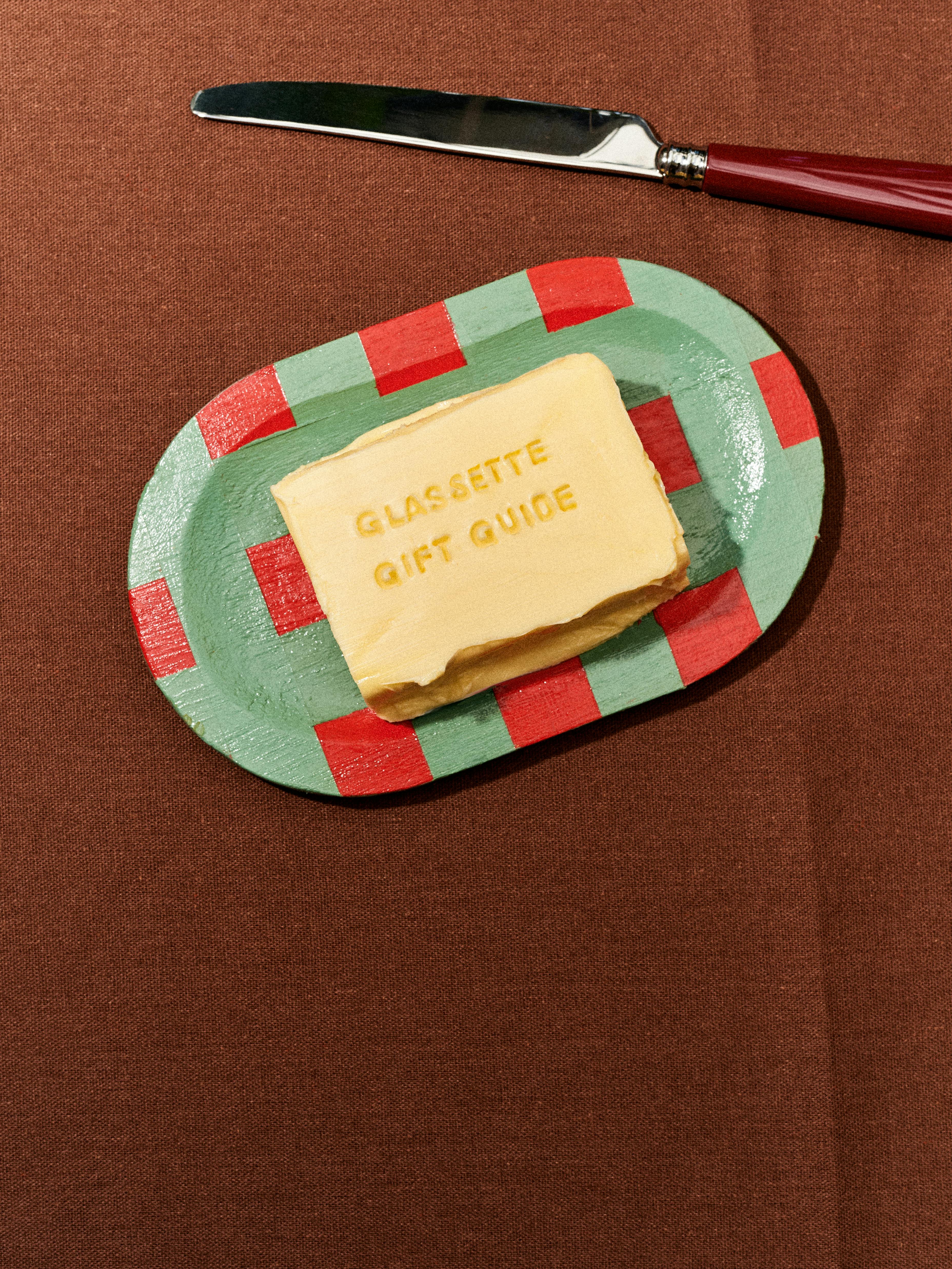 Glassette Gift Guide on butter 