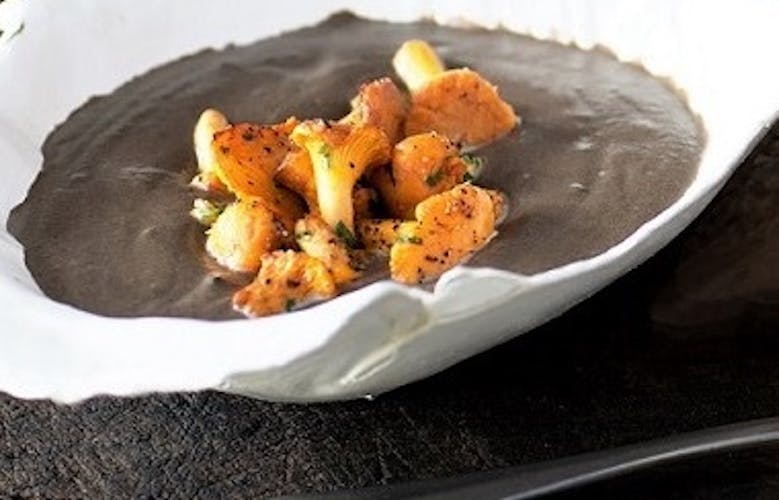 MUSHROOM & TARRAGON SOUP