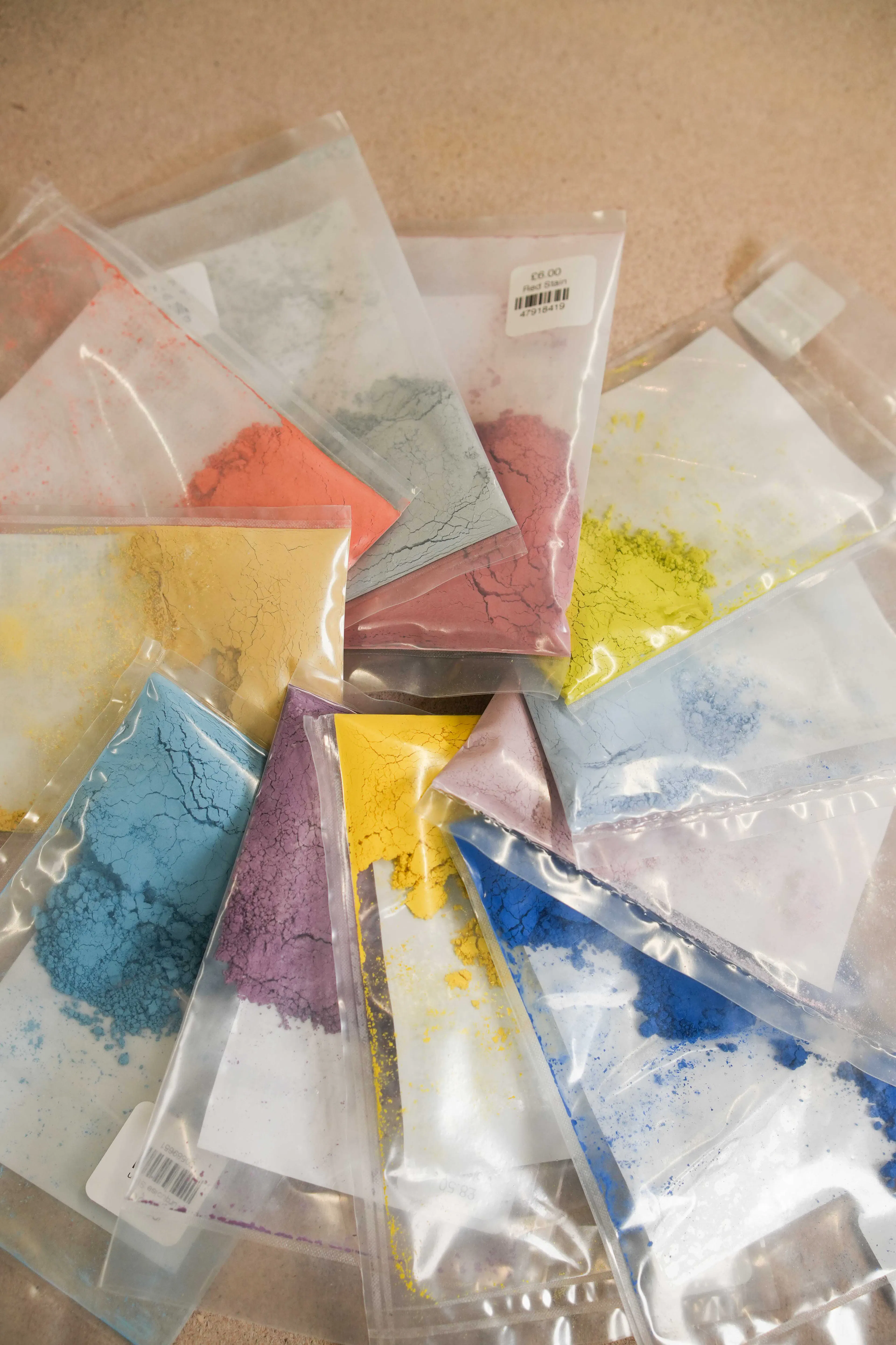 different glaze stain colours in sachets 