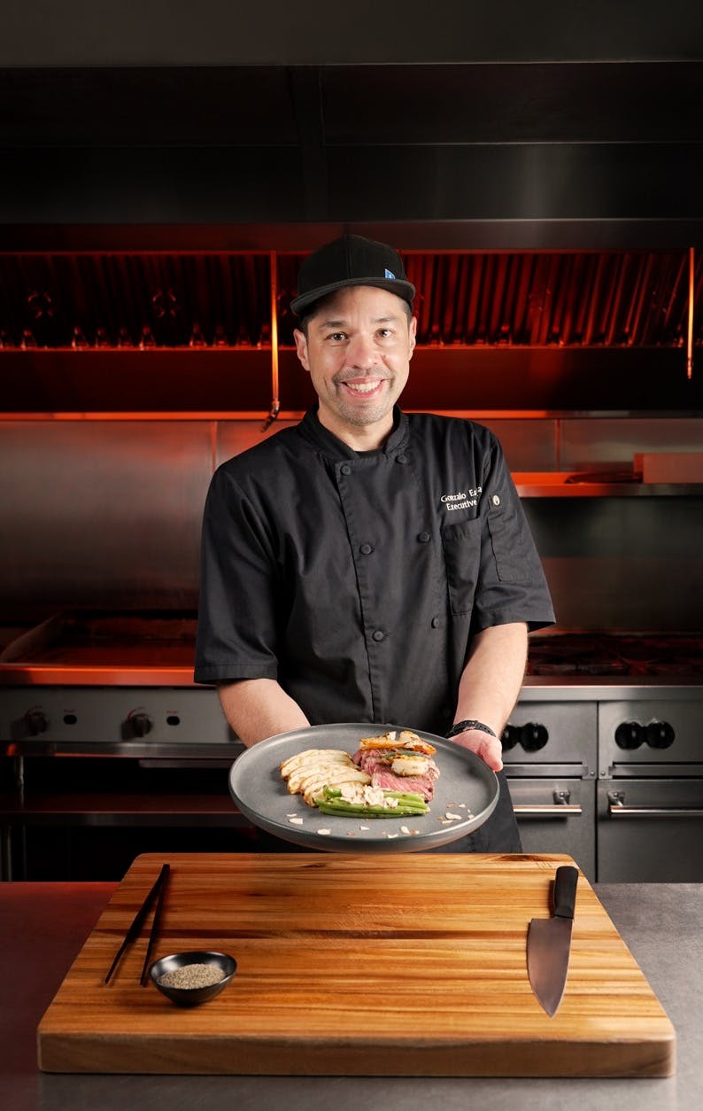 Gonzalo Escalona - Best Meal Prep AthletcsFit Chef in Miami