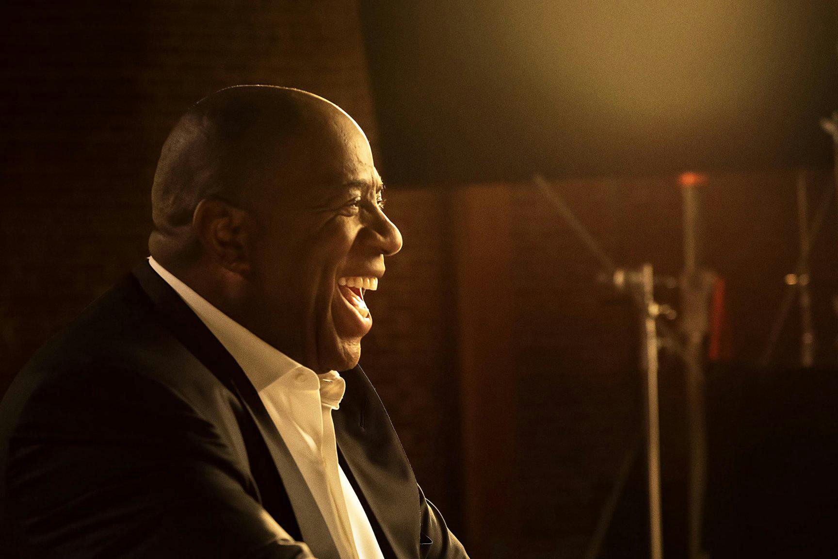 The new docuseries chronicles Earvin "Magic" Johnson's life and legacy in the NBA.