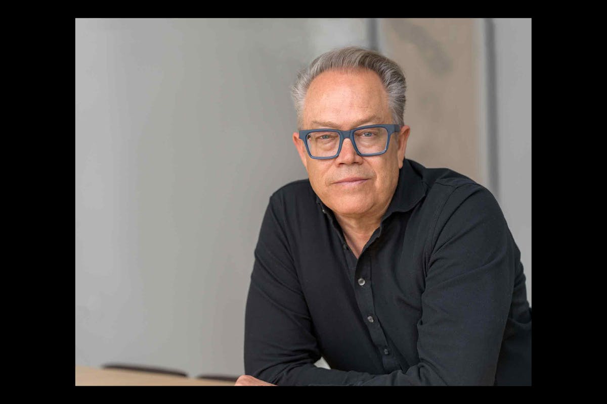 headshot of marlon blackwell