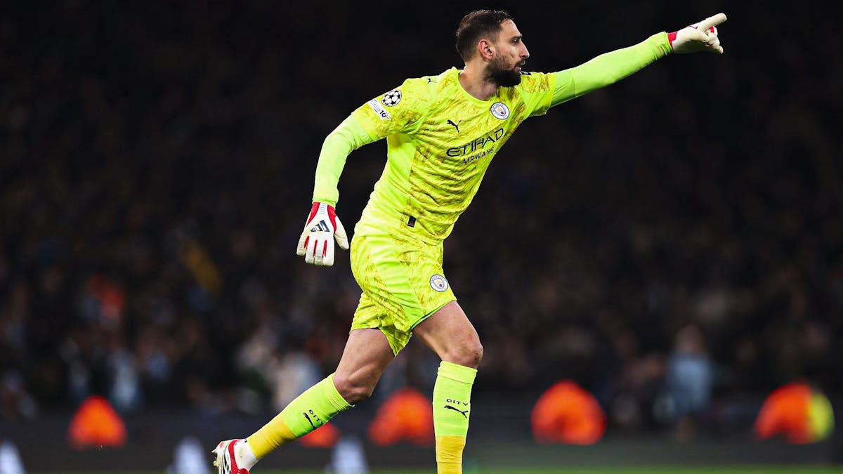 Gianluigi Donnarumma's saves and debates