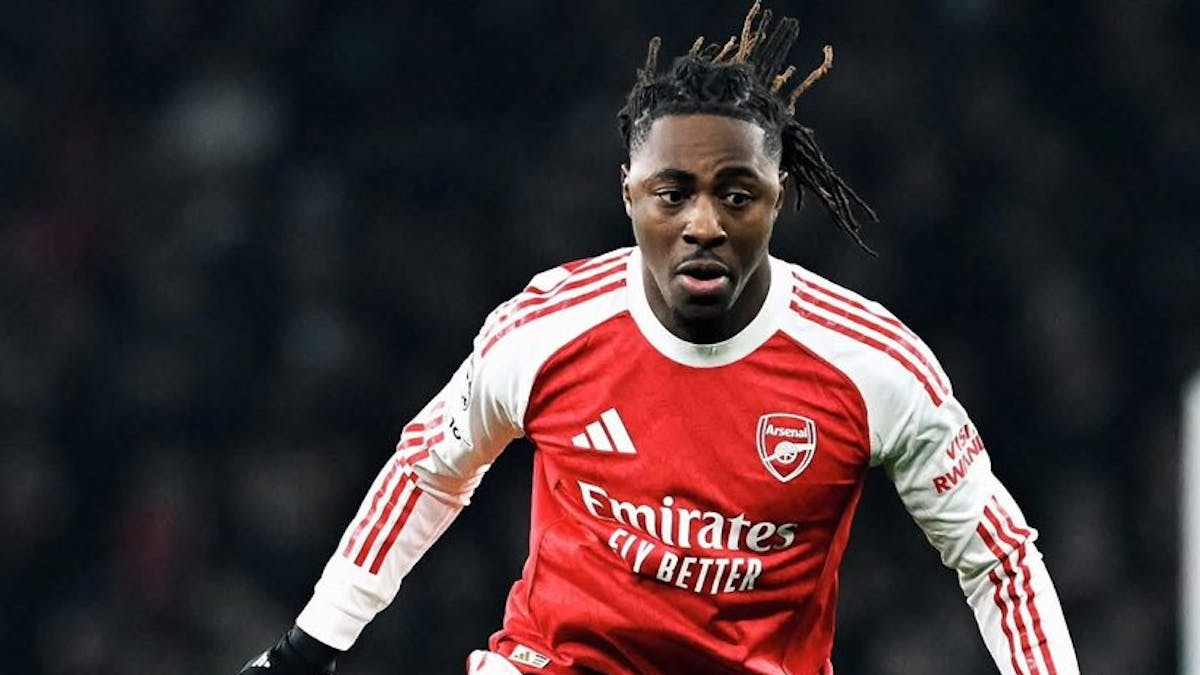 Eze looks lost when asked to play from the middle