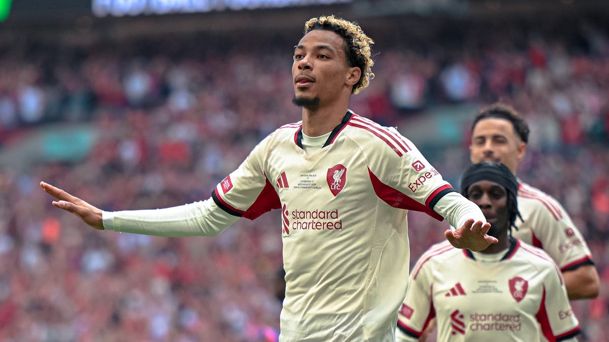 Premier League clubs spent $3.19 billion in the summer 2025 transfer window