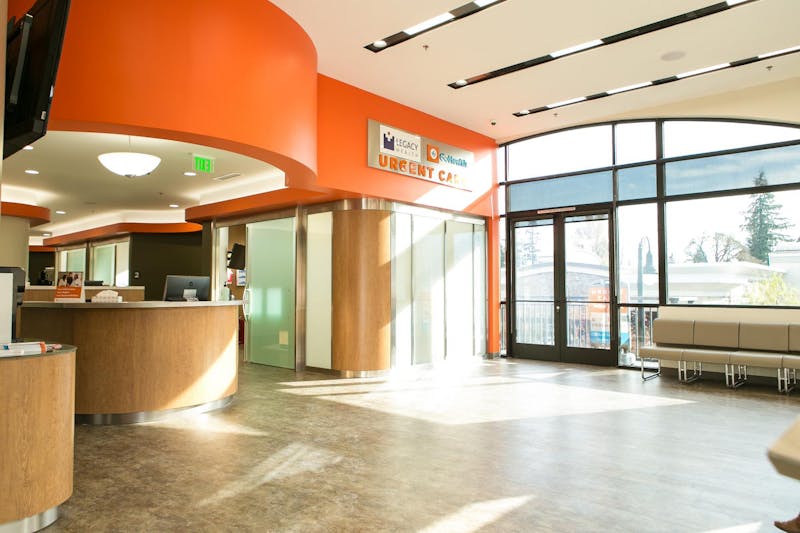 Legacy Health-GoHealth Urgent Care in West Linn, OR - Lobby