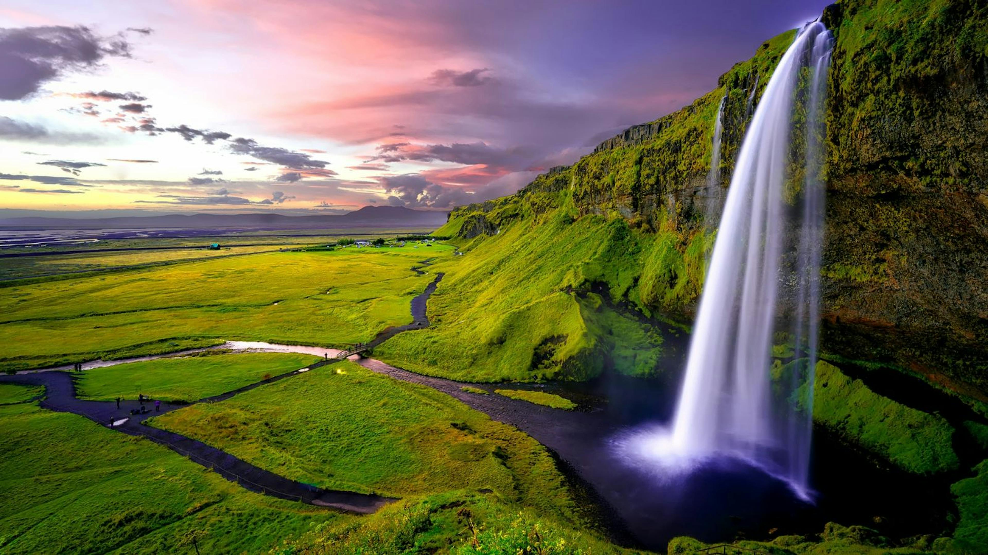  Seljalandsfoss waterfall in Iceland.