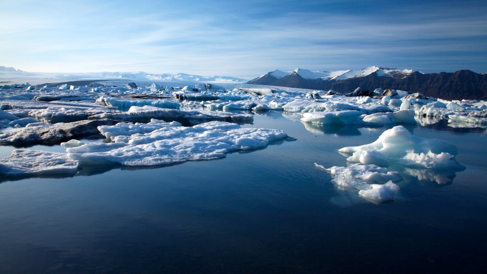 Jökulsárlón Glacier Lagoon on a clear day.