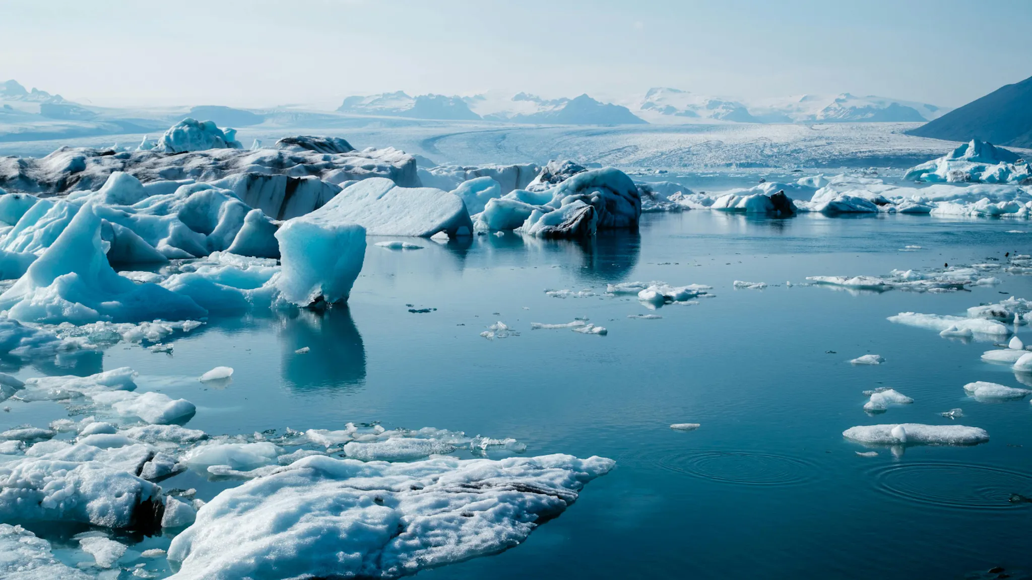 Icebergs in Jokulsarlon Glacier Lagoon, Iceland.