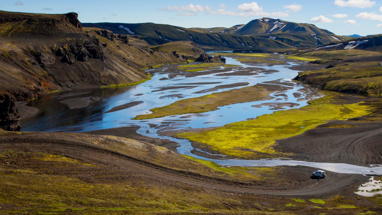 4x4 on an F-Road in the Highlands of Iceland