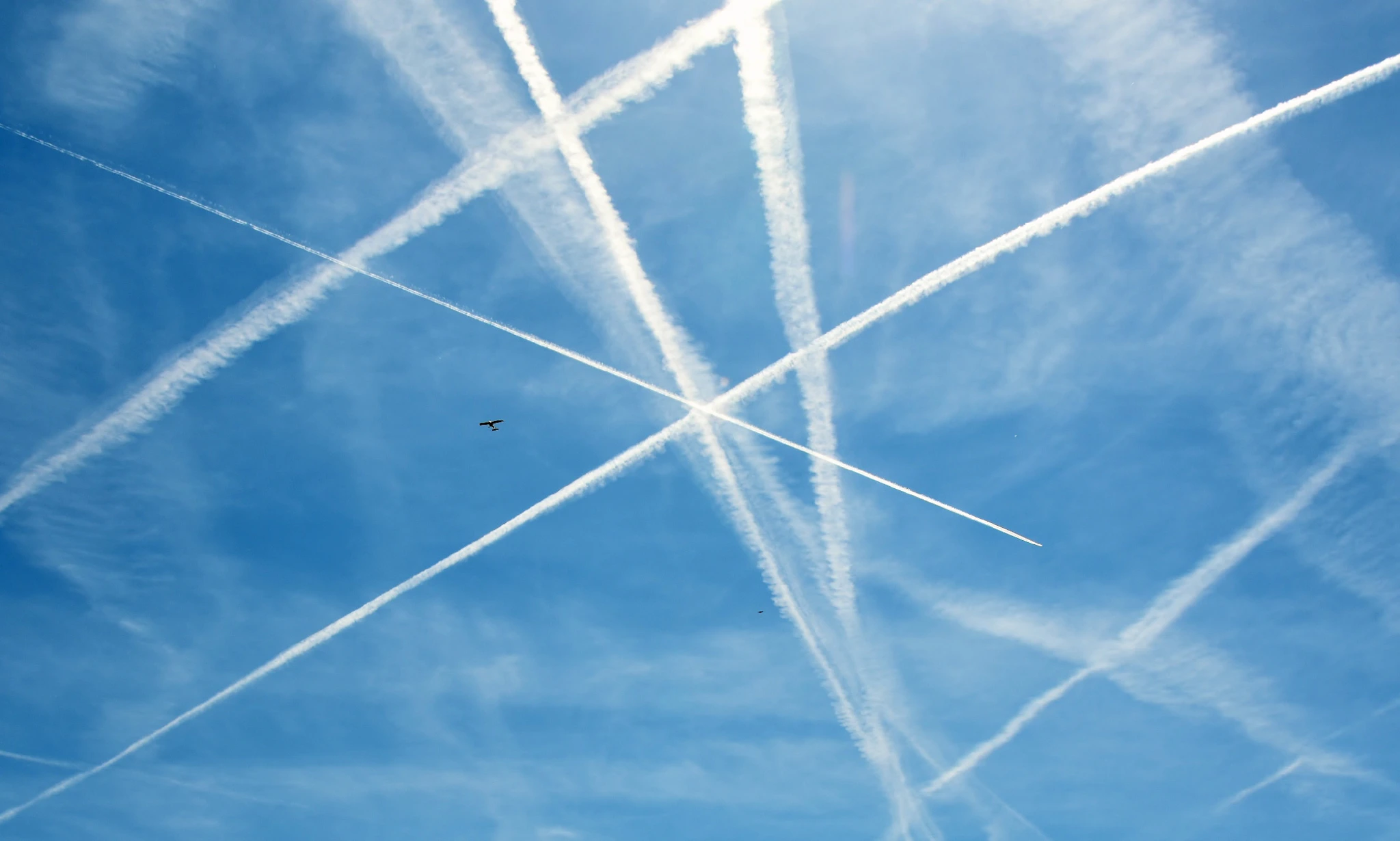 Contrail prevention to reduce aviation’s non-co2 climate impacts Consultaion Cover