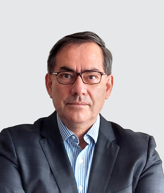 Luis de la Torre (MEGs)