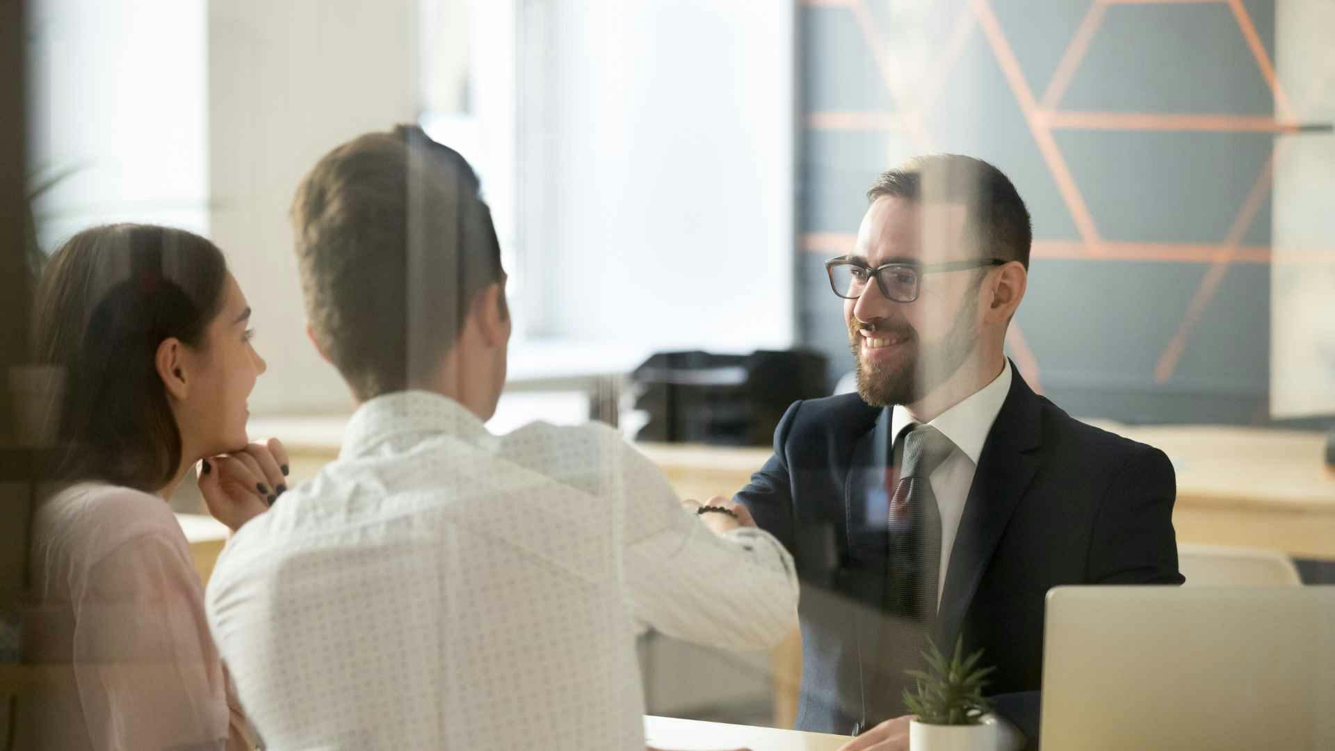 Alternativa al Aval Bancario para Licitaciones: Todo lo que Debes Saber