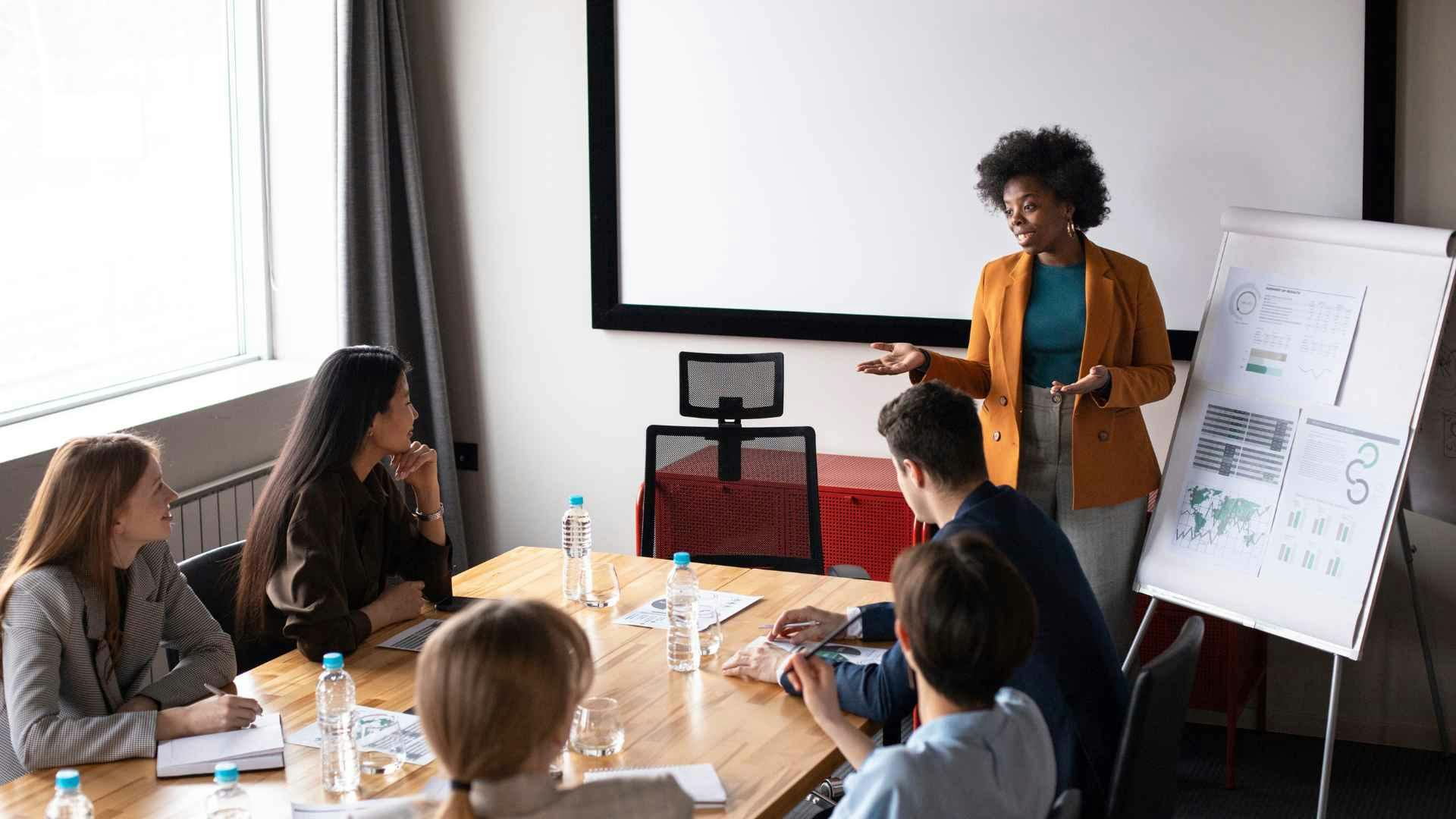 Qué es un Pitch y Cómo Hacer Uno para tu Start Up | Guía Completa