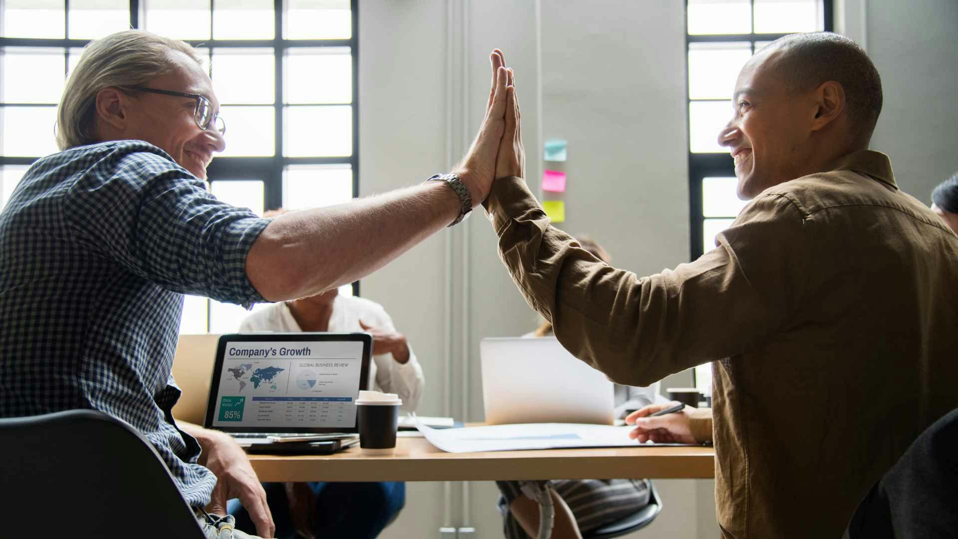Excelencia Operacional: Qué Es y Cómo Lograrla en tu Emprendimiento
