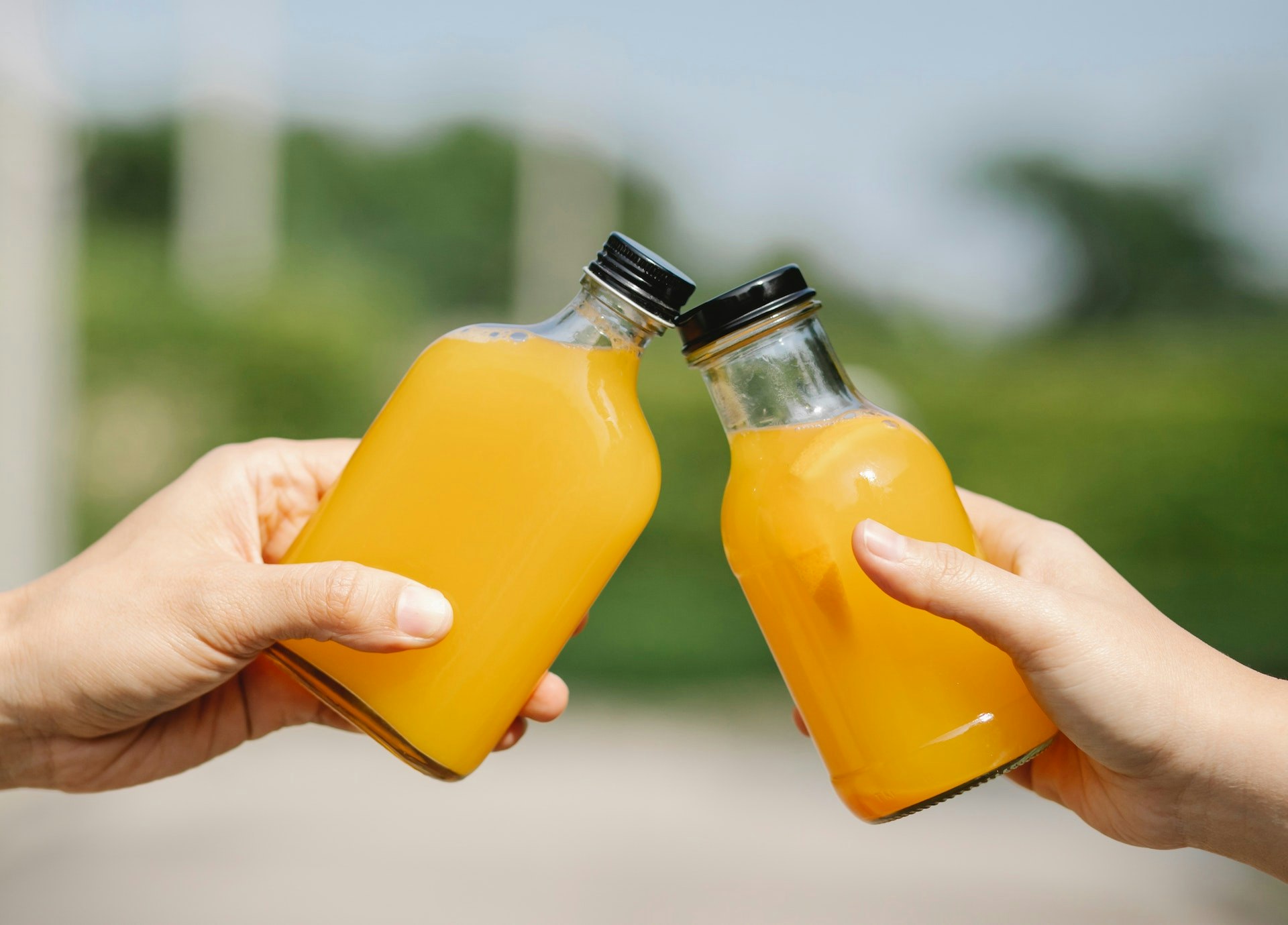 How Much Sugar is in Orange Juice? What About Added Sugar?