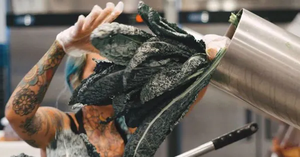 Goodnature juicer in action