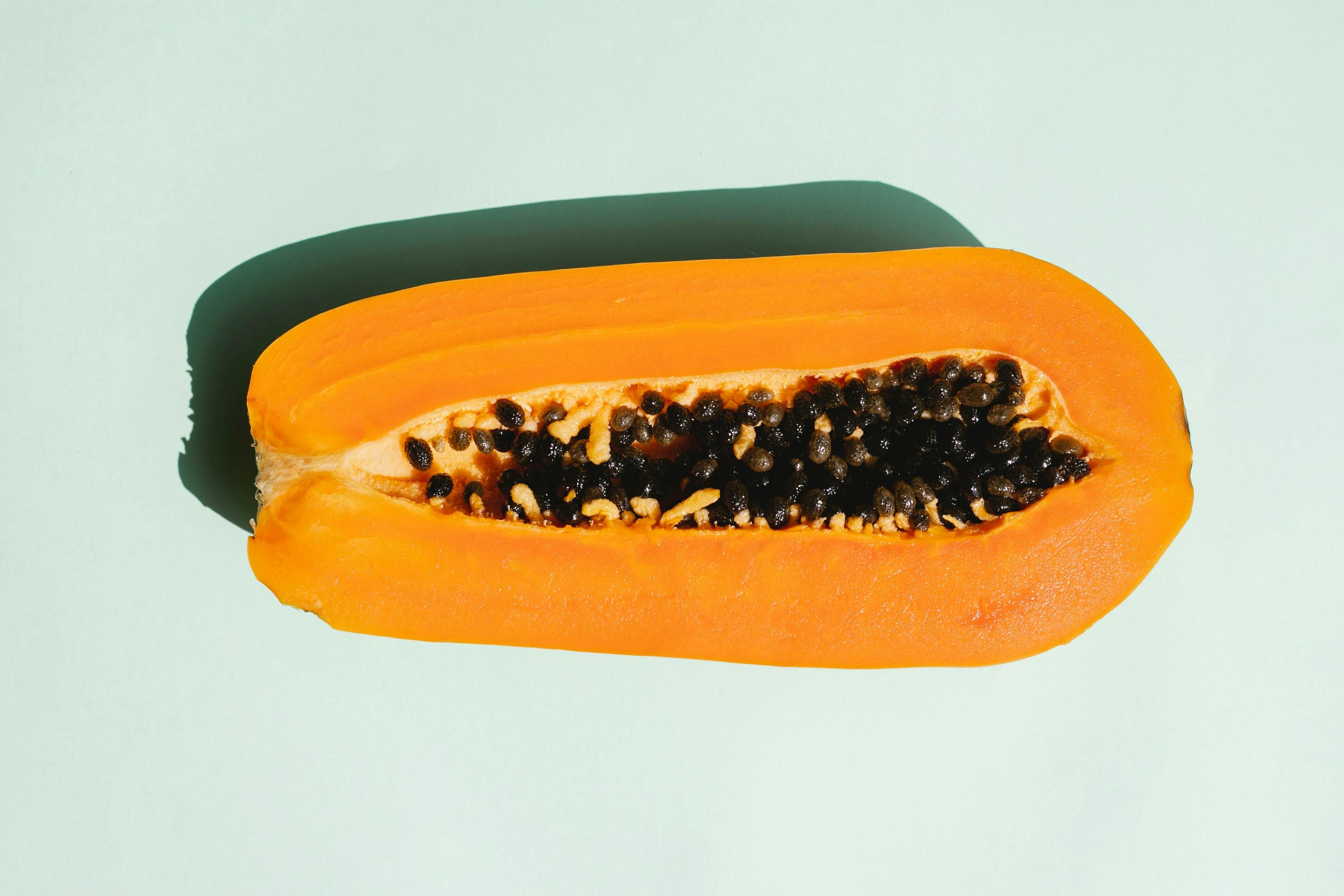 How to Pick a Ripe Papaya