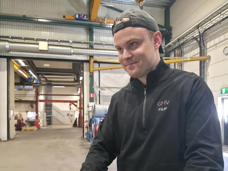 Filip Carlsson jobbar med Gostas SC 1700