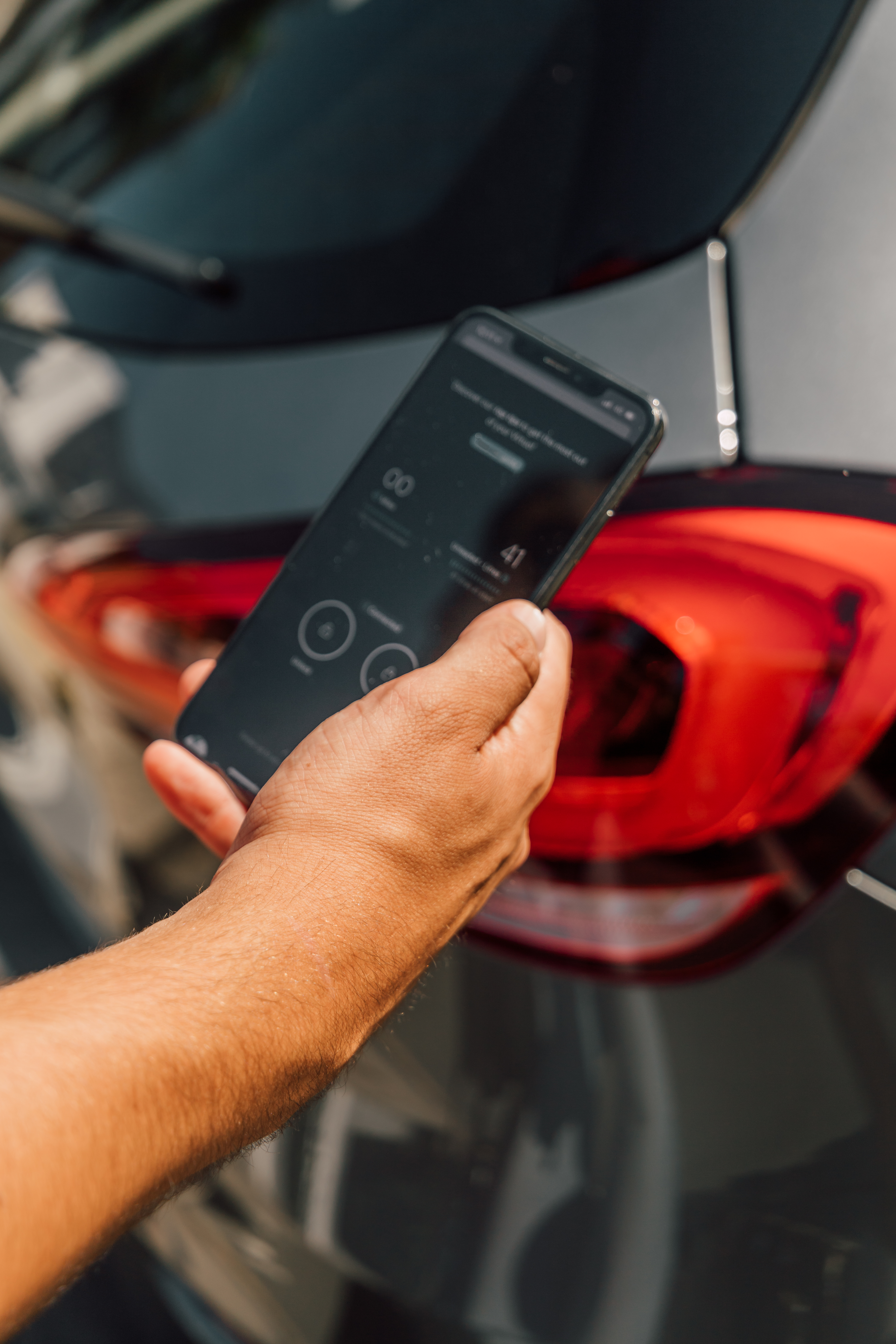 100 electriccar rental