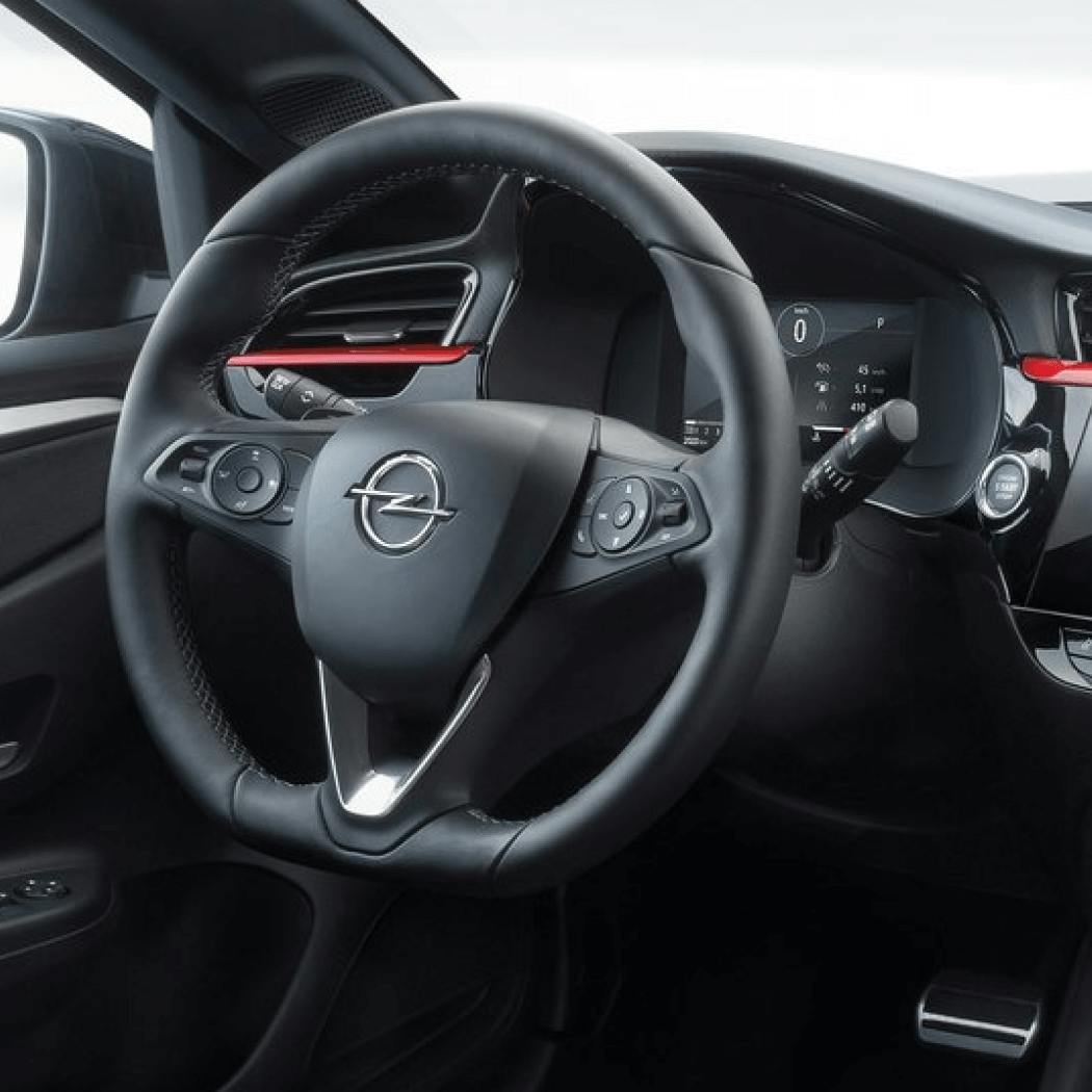 Opel Corsa Innovation – 2&4 Wheel Rentals