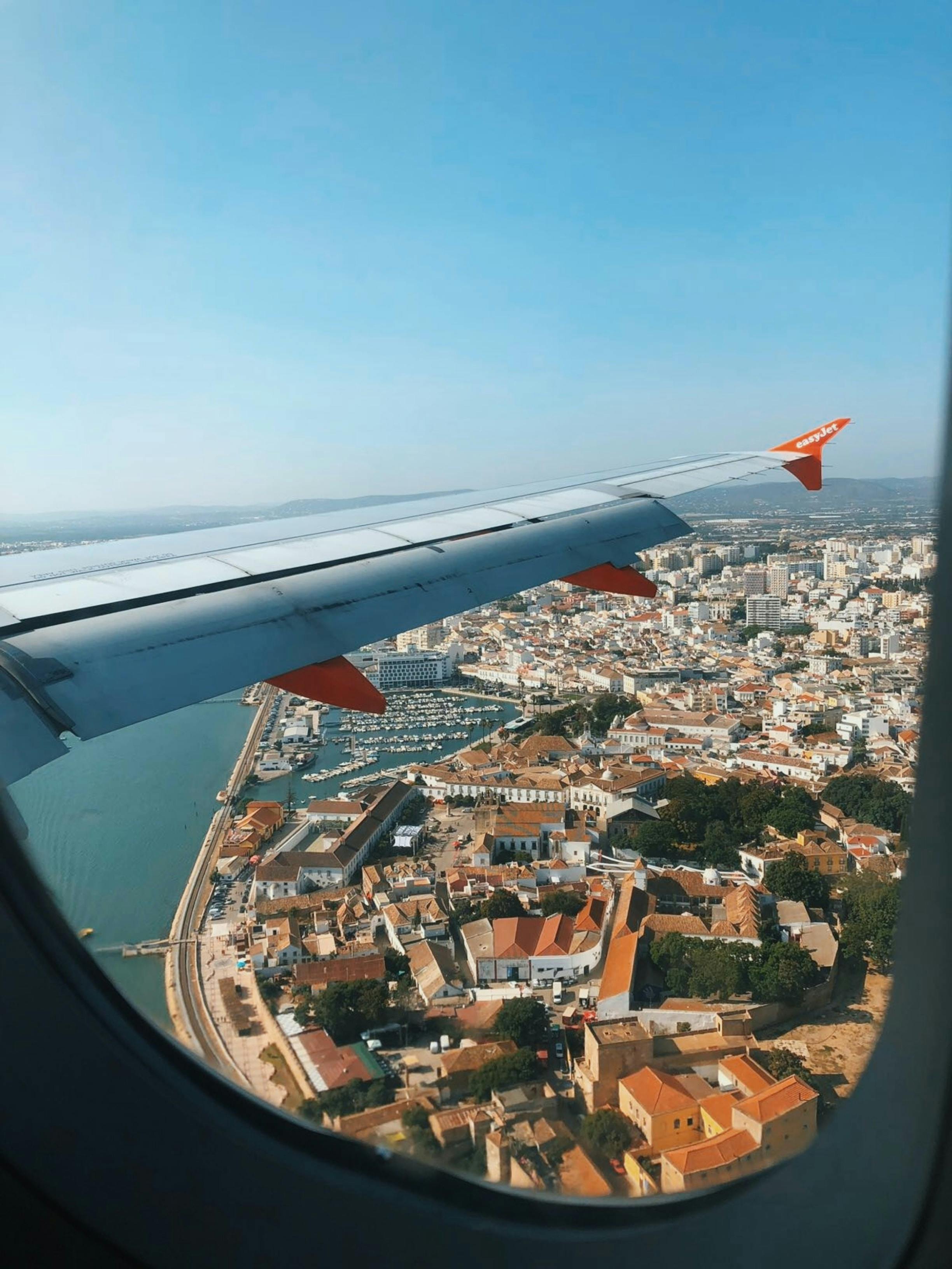 Que visiter autour de Faro avec une voiture de location ?