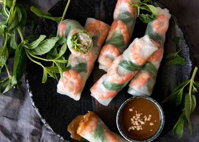 Fresh Spring Rolls (Gỏi Cuốn) – Vietnam’s Freshest Culinary Delight