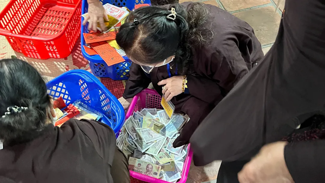 Cash in Vietnam