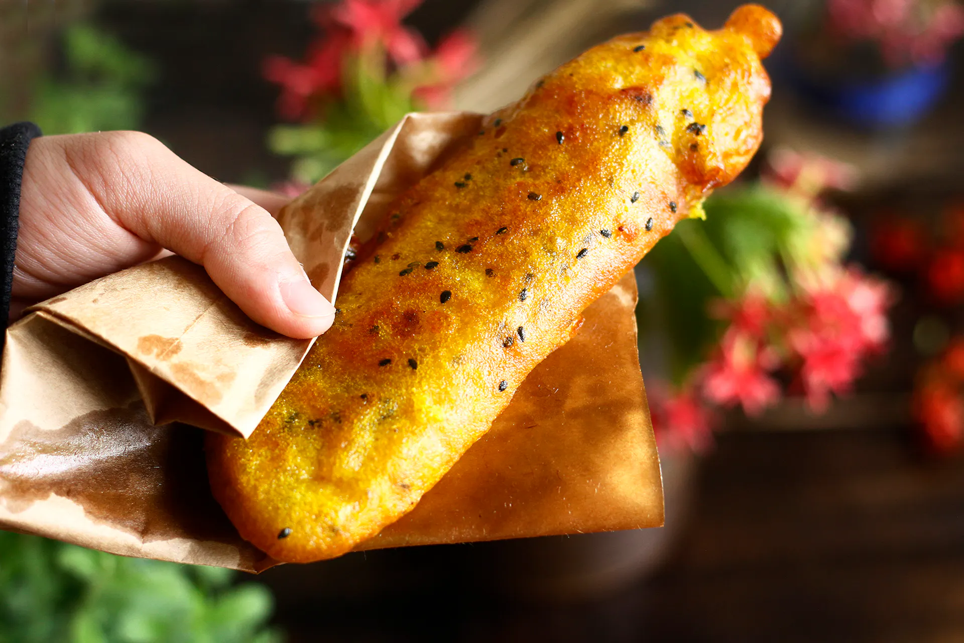 Fried Banana: Vietnam's Crispy Banana Street Food