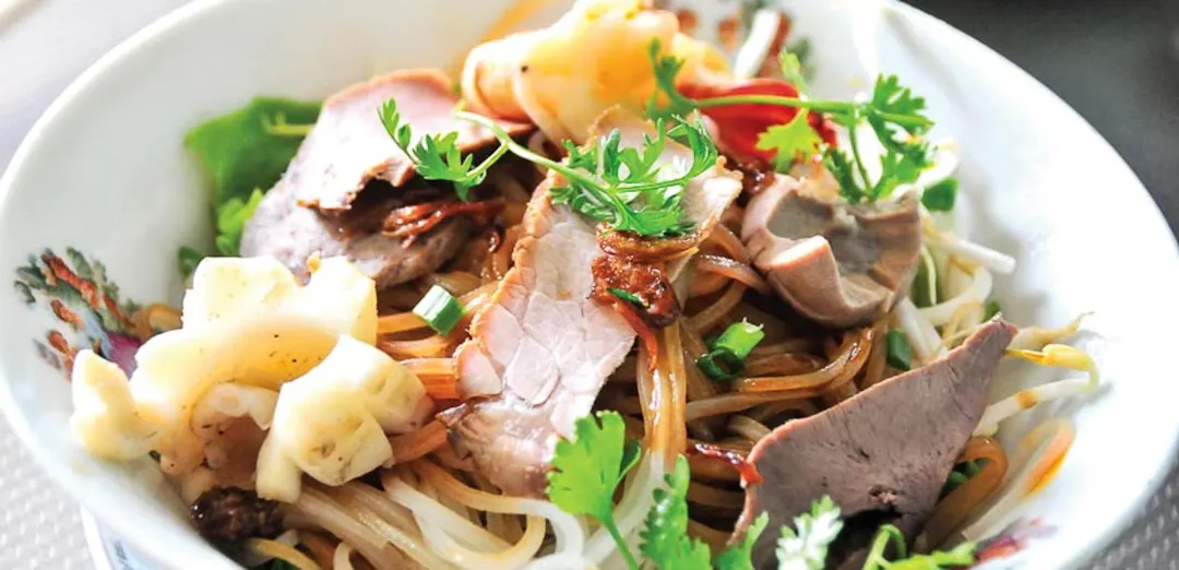 The Starchy Pride of the Province – Hu Tieu Sa Dec