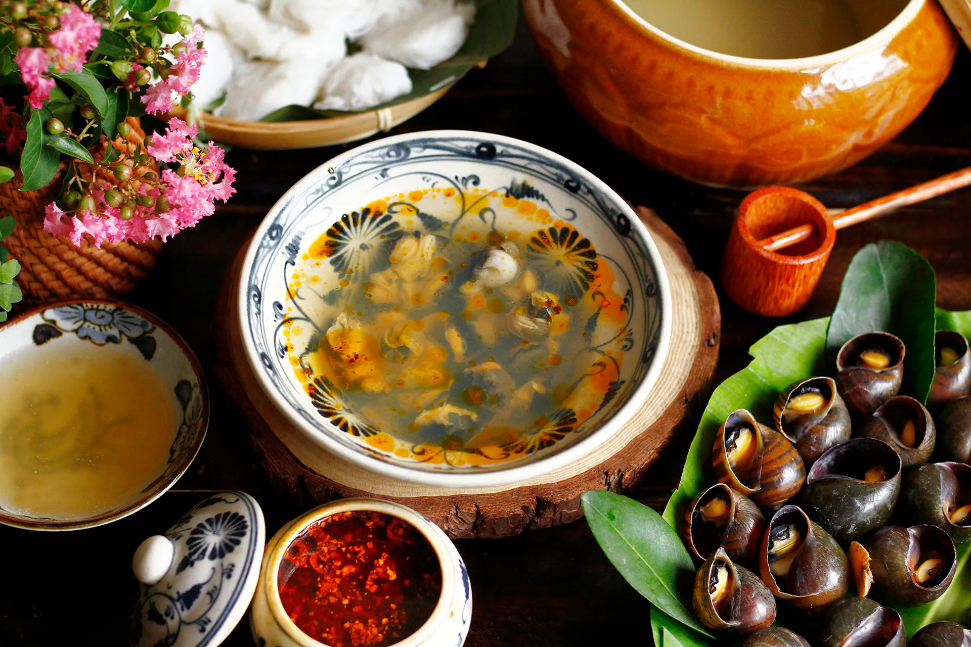Bun Oc: Vietnam's Savory Snail Noodle Soup
