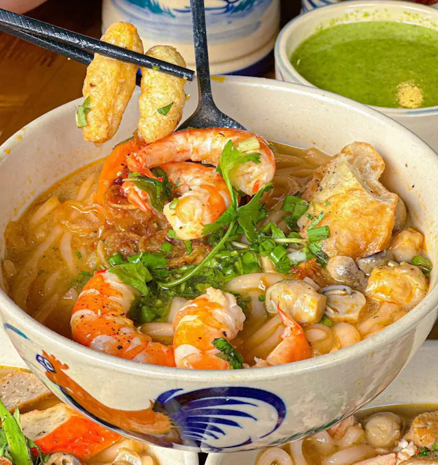 What Is Bánh Canh?