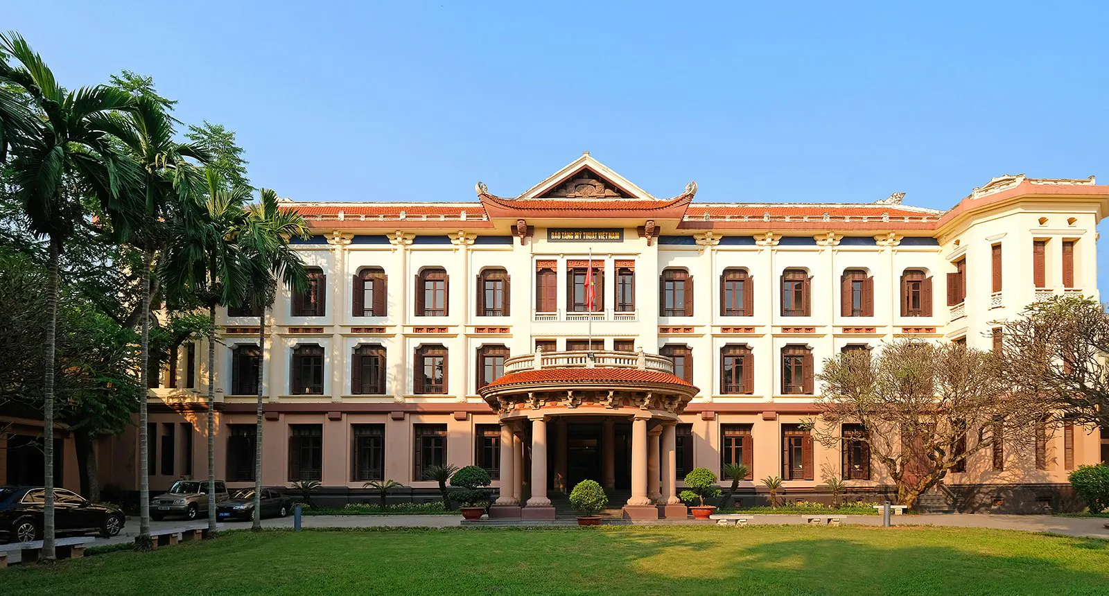 Vietnam National Museum of Fine Arts