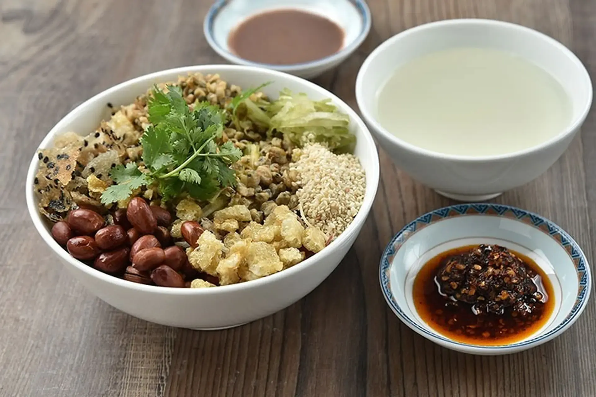 Cơm Hến (Baby Basket Clams Rice)